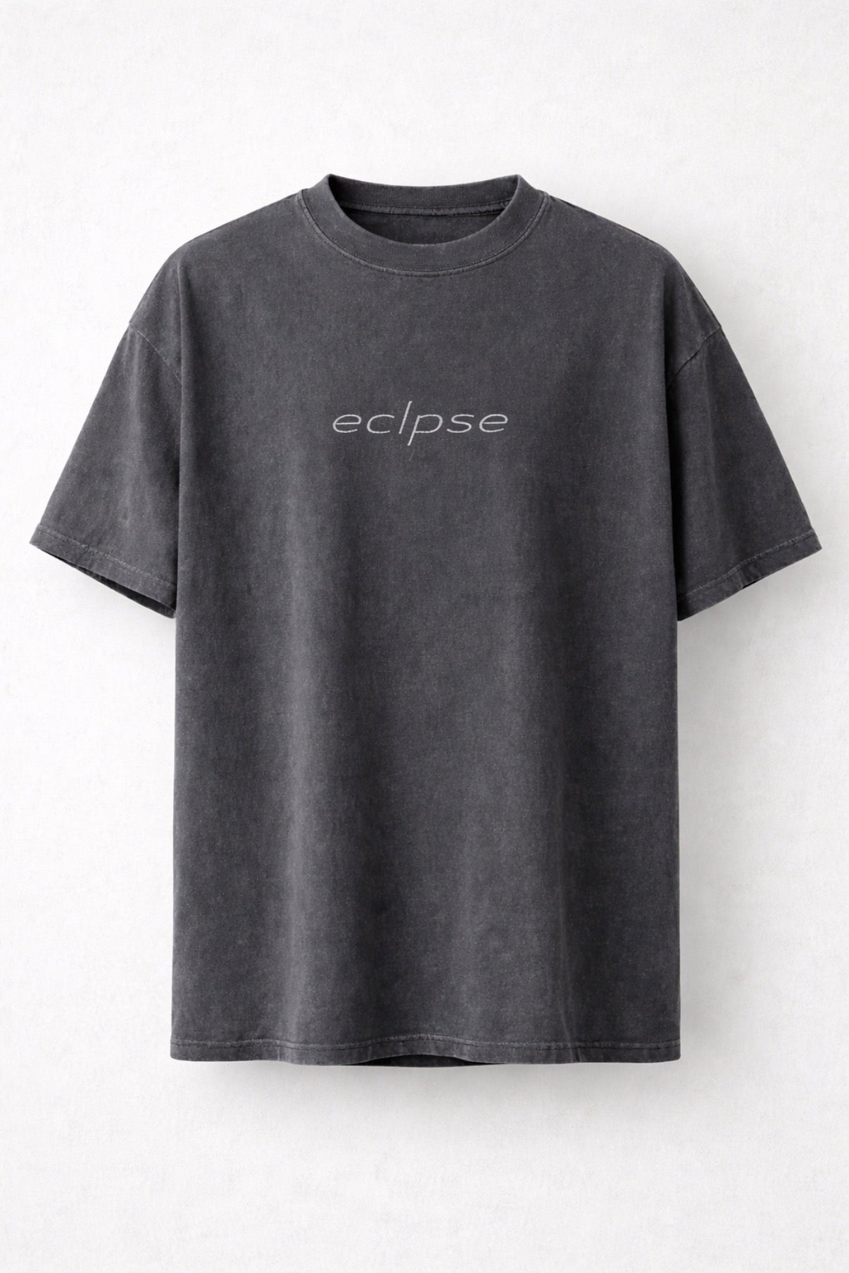 eclpse vintage black tee